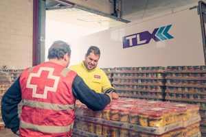 TLX ayuda a Cruz Roja y al Banco de Alimentos en la distribución de alimentos